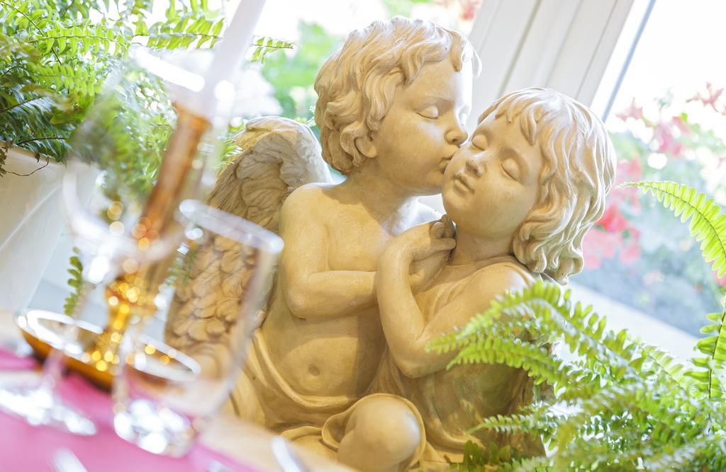 Hotel Landgasthof Schoenbuehl ภายนอก รูปภาพ