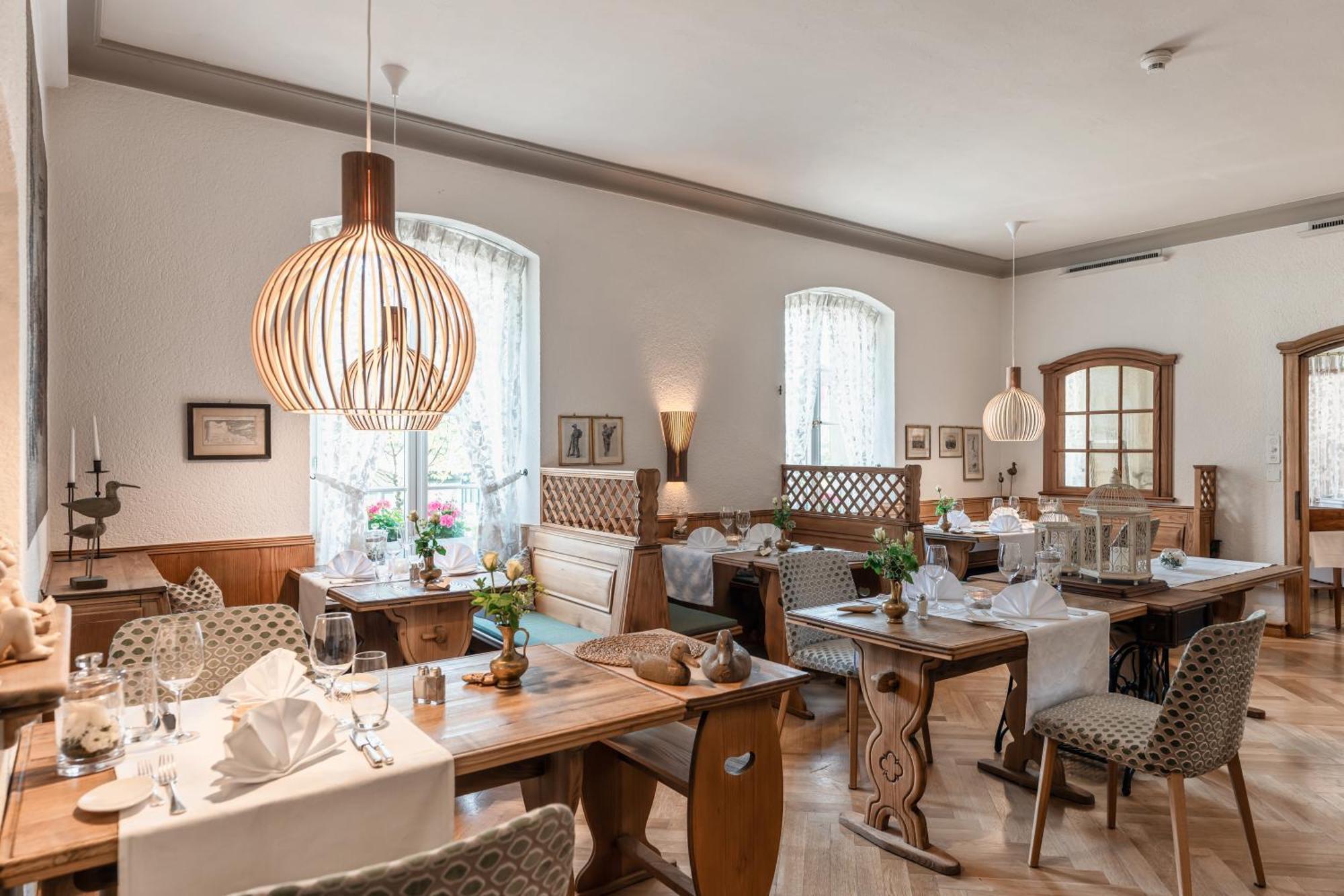 Hotel Landgasthof Schoenbuehl ภายนอก รูปภาพ